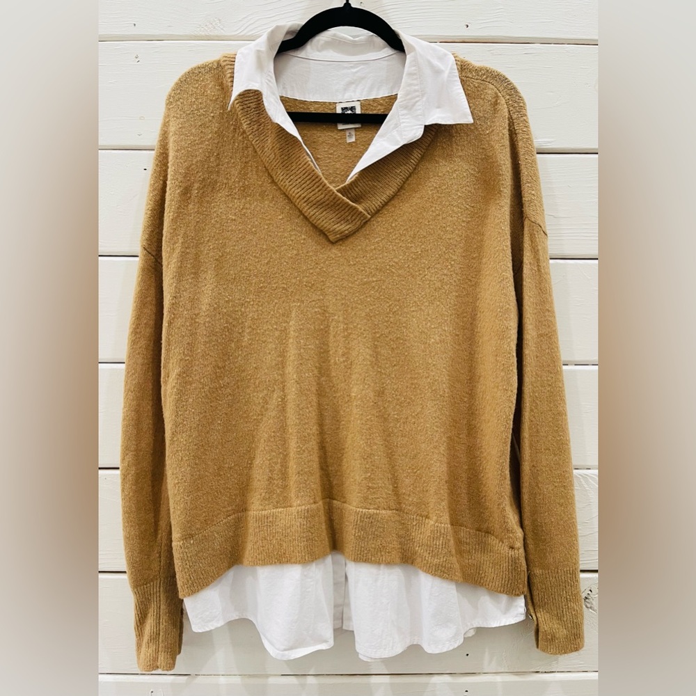 Women’s Size XL long sleeve shirt/sweater